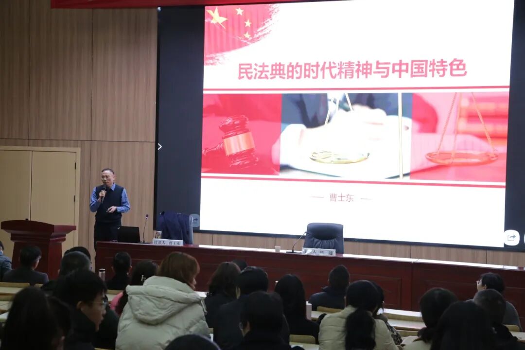 滁州技师学院依法治校报告会.jpg